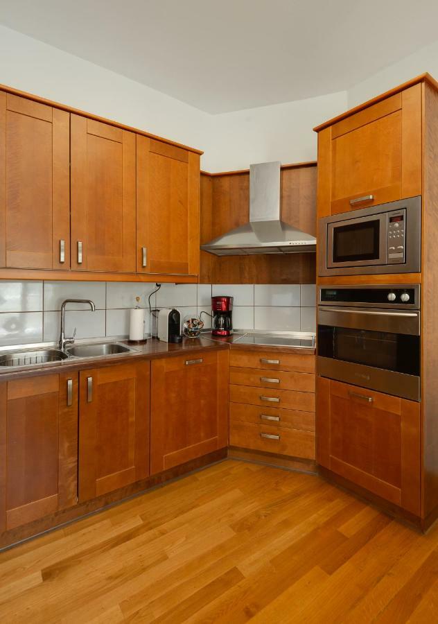 Brand-New Modern Flat In Heart Of City Thessaloníki Exteriör bild